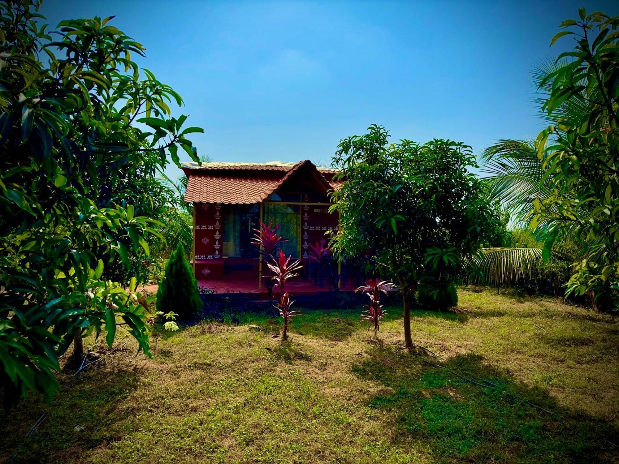 Mangohut Farmhouse Pool Villa Hajdarabad Zewnętrze zdjęcie